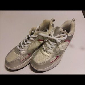 Get Fit Walking Shoe